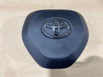 Подушка безопасности в руль toyota corolla cross  2020-  