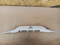 Накладка двери багажника mitsubishi outlander 3 gf 2012-2022 задн. 