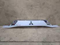 Накладка крышки багажника mitsubishi outlander 3 gf 2012-2022  