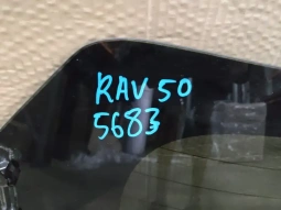 Стекло крышки багажника toyota rav4 50 xa50 2018-  