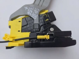 Замок двери kia sportage ql 2015-2021 задн. прав.
