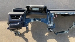 Торпедо Lexus UX MZAA10L MZAH10L 2018-н.в.  