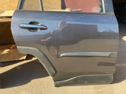 Дверь Toyota RAV4 50 XA50 2018-2023 Задн. Прав.