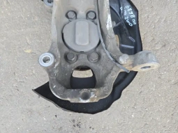 Кулак поворотный infiniti q50 v37 2013- перед. прав.