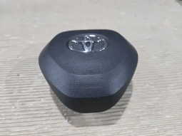 Подушка безопасности в руль toyota rav4 50 xa50 2018-  