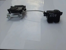 Замок двери багажника hyundai tucson tl 2015-2021  