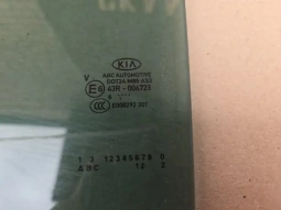 Стекло двери kia sportage ql 2015-2021 задн. лев.
