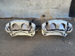 Суппорт тормозной Toyota RAV4 50 XA50 2018-2023 Перед. 