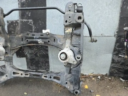 Подрамник Kia Stinger J5 2017- Перед. 