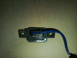 Кнопка открывания багажника toyota camry 70 xv70 2017-2023 задн. 