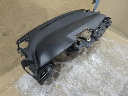 Торпедо Toyota C-HR MAXH10, NGX10,50, ZGX10 2016-2023  