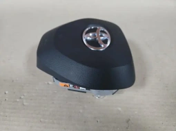 Подушка безопасности в руль toyota corolla e210  2018-  