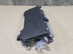 Подушка безопасности в колени toyota corolla e210  2018-  