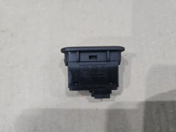 Кнопка открывания багажника hyundai tucson tl 2015-2021  