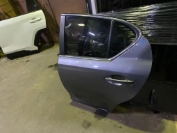 Дверь Lexus CT ZWA10L 2010-2022 Задн. Лев.