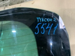 Стекло крышки багажника Hyundai Tucson TL 2015-2021  