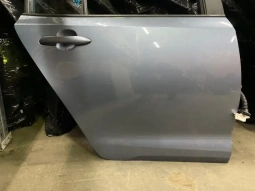 Дверь Toyota Corolla E210 MZEH12, NRE210, ZWE211 2020 Задн. Прав.