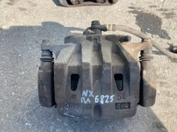 Суппорт тормозной Lexus NX AYZ10L AYZ15L ZGZ10L ZGZ15L 2014-2021 Перед. Лев.