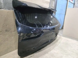 Крышка багажника Toyota Highlander XU70 2019-  