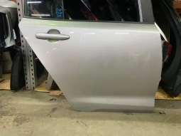 Дверь Toyota Corolla E210 MZEH12, NRE210, ZWE211 2020 Задн. Прав.