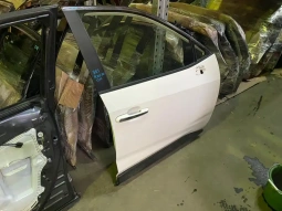 Дверь Toyota RAV4 50 XA50 2018-2023 Перед. Прав.