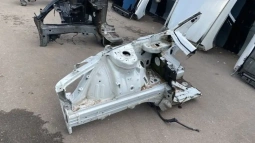 Лонжерон Kia Stinger J5 2017- Перед. Прав.