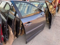 Дверь Toyota RAV4 50 XA50 2018-2023 Перед. Прав.