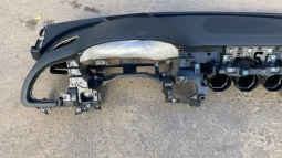 Торпедо Kia Stinger J5 2017-н.в.  