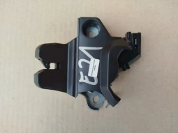 Замок двери багажника toyota corolla e210  2020-  