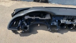 Торпедо Kia Stinger J5 2017-н.в.  