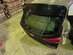 Крышка багажника Hyundai Tucson TL 2018 Задн. 