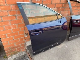 Дверь Toyota RAV4 50 XA50 2018-2023 Перед. Прав.