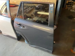 Дверь Toyota RAV4 50 XA50 2018-2023 Задн. Прав.