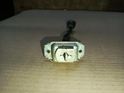 Ограничитель двери nissan qashqai j11 2013-2021 перед. прав.
