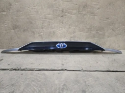 Накладка двери багажника toyota rav4 50 xv50 2018- задн. 
