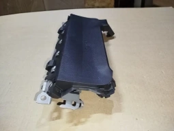 Подушка безопасности в колени toyota camry 70 xv70 2017-2023  