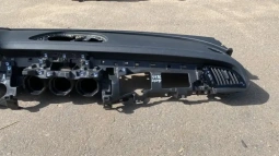 Торпедо Kia Stinger J5 2017-н.в.  